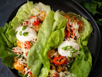 chicken taco lettuce wraps - Get your mexican taco fix while being healthier with these Chicken Taco Lettuce Wraps, topped with an AMAZING homemade Chipotle sauce these are amazing! #Taco #Chicken