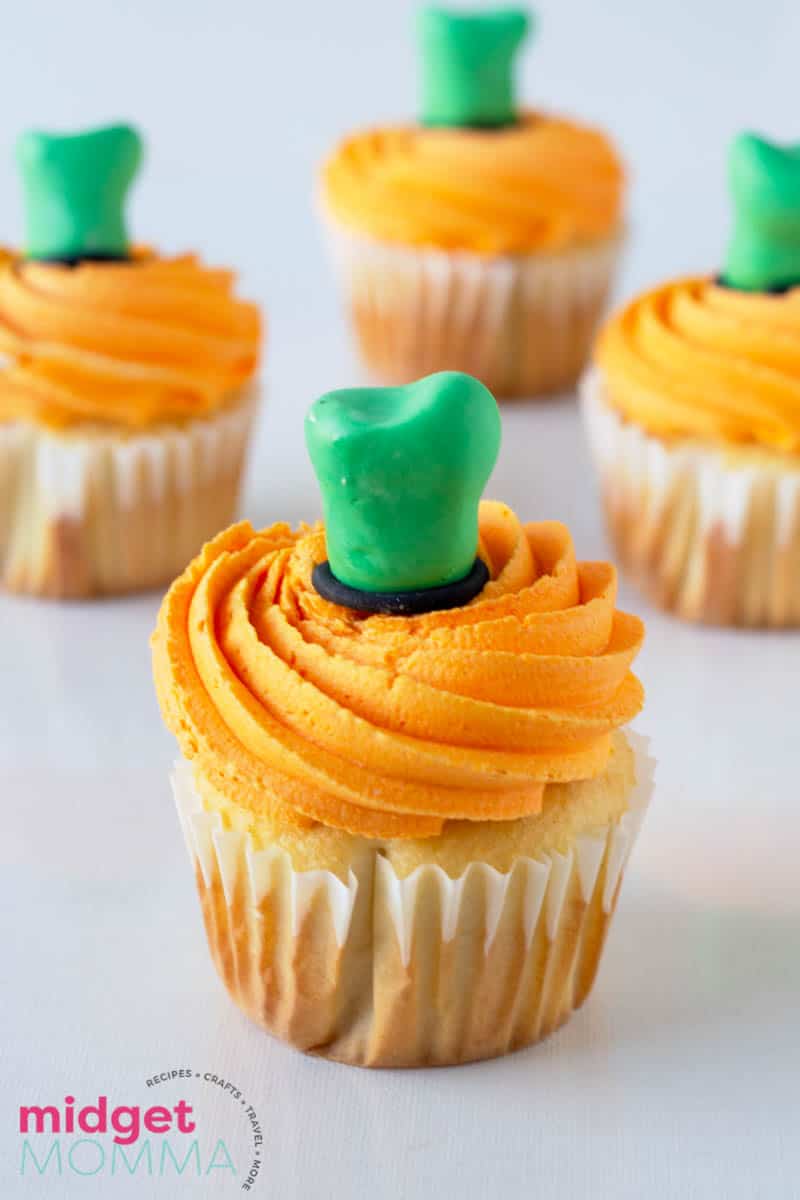 goofy hat cupcakes