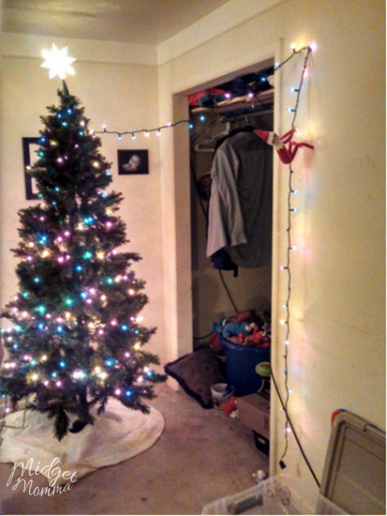 12 Excuses for Why the Elf Did not Move (For Parents) • MidgetMomma