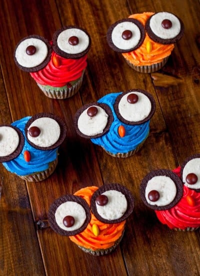 Owl cupcakes made with Oreo Cookies