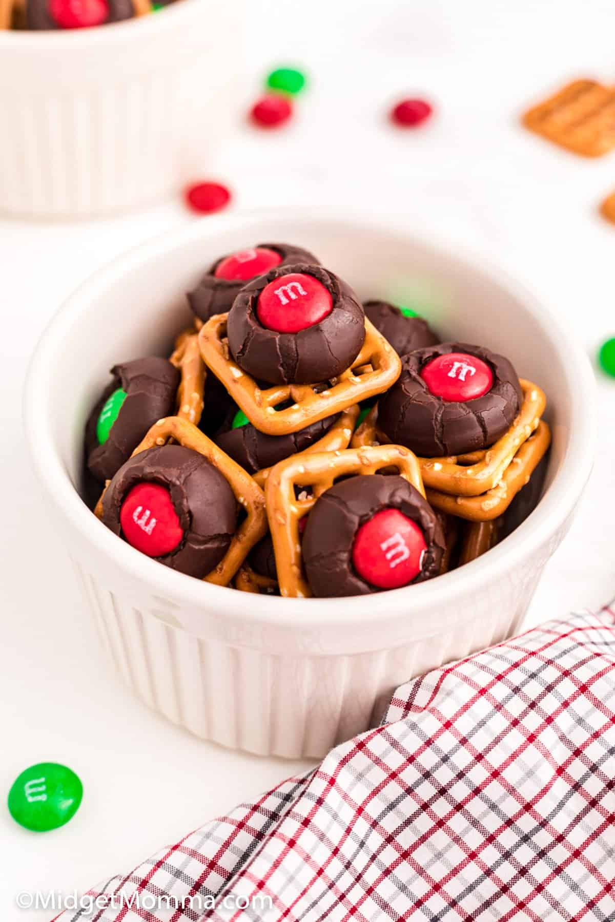 Chocolate M&M Pretzel Bites (+Video) - The Country Cook