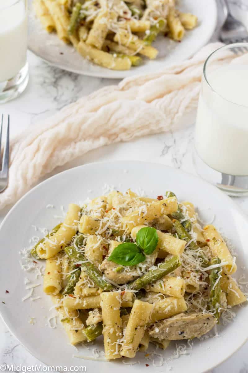 Chicken Asparagus Pasta