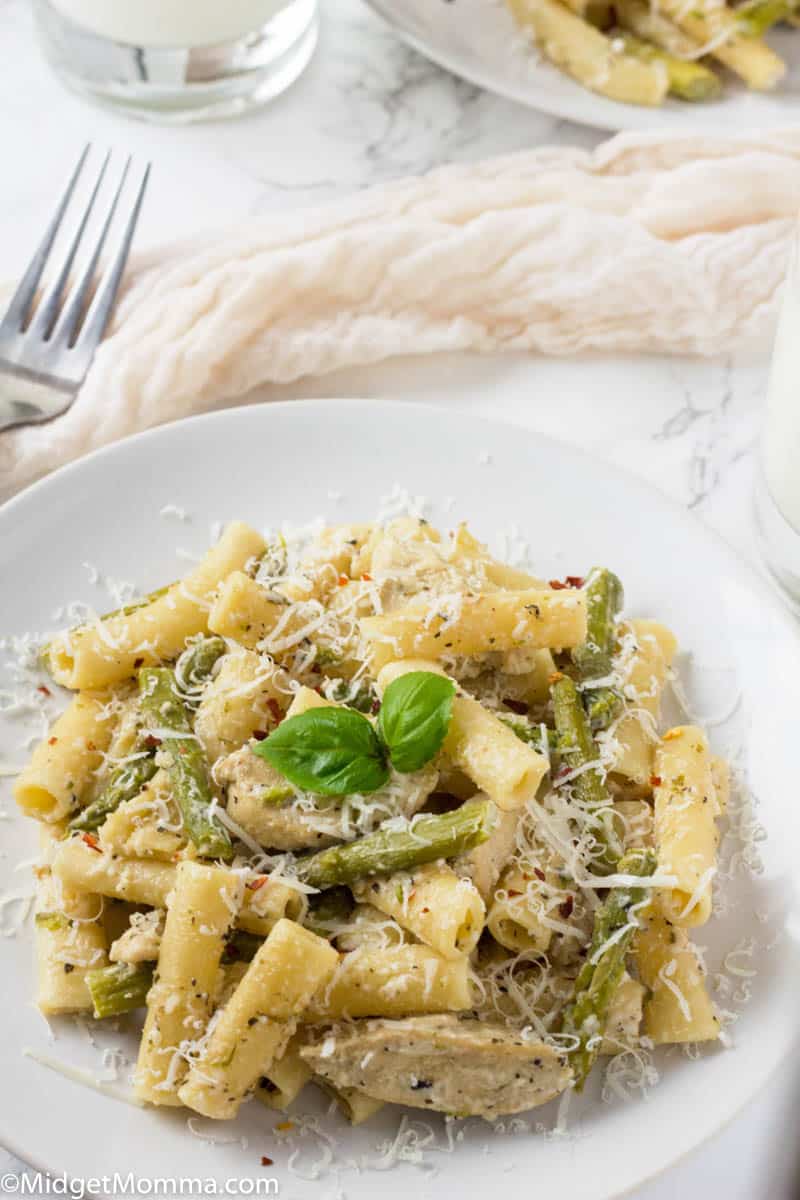 Chicken Asparagus Pasta