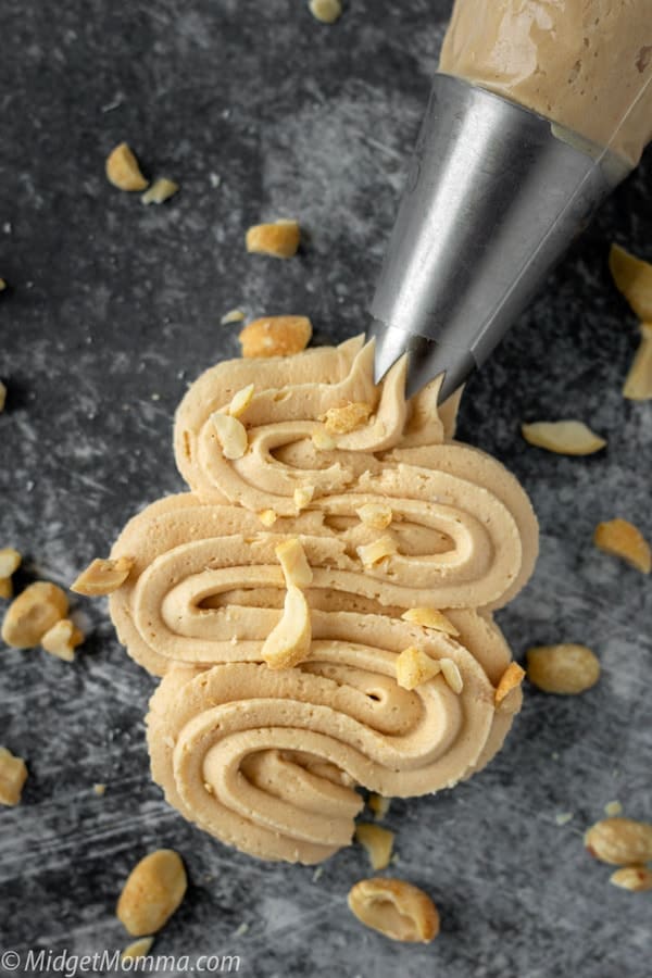 Peanut Butter Buttercream Frosting • MidgetMomma