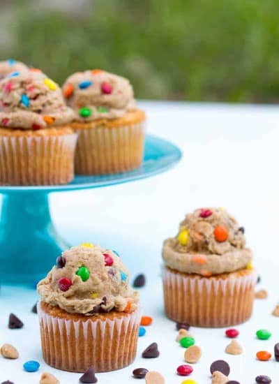monster cookie frosting cupcakes
