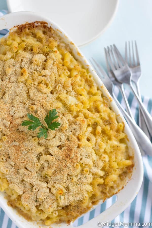 white cheddar macaroni and cheese