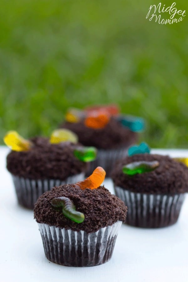 Dirt Cupcakes