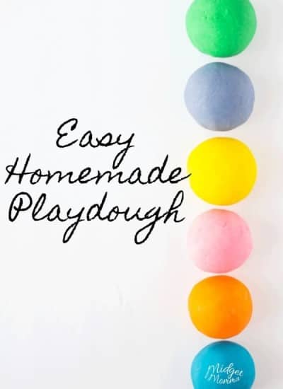 easy homemade playdough recipe. This homemade playdough is so much fun to make with the kids! The kids will love making this diy playdough in the colors that they pick! #playdough #diy #craftsforkids