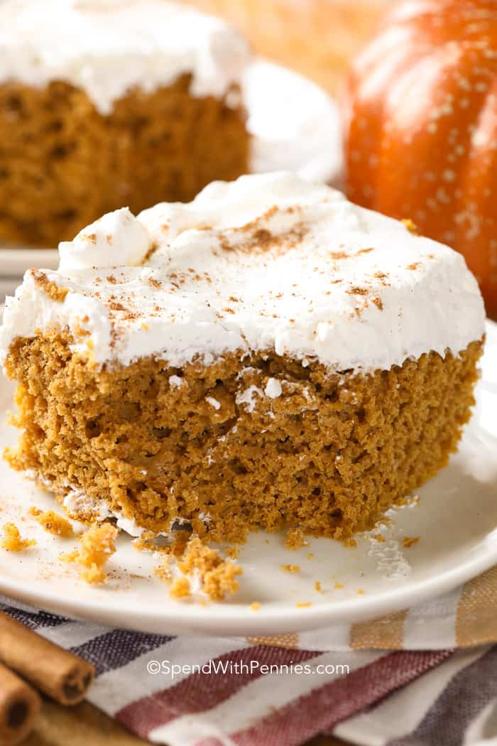 pumpkin dump cake