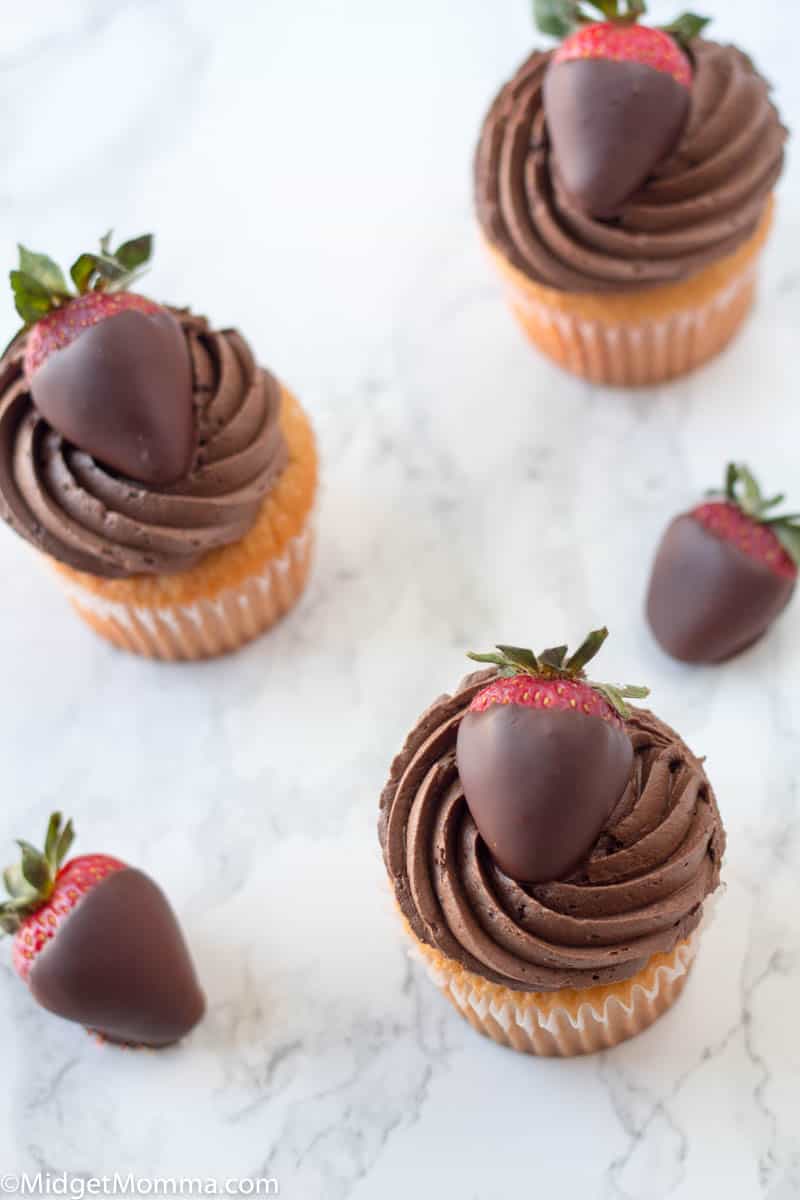 Chocolate Covered Strawberry Cupcakes