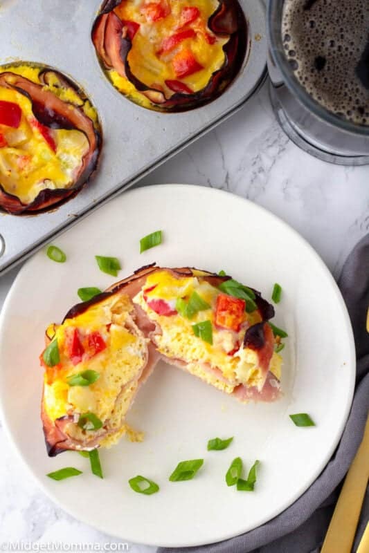 Ham and Cheese Egg breakfast cups