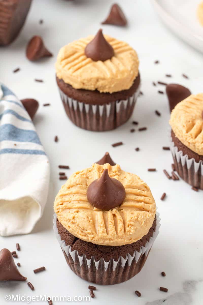 Peanut Butter Blossom Cupcakes