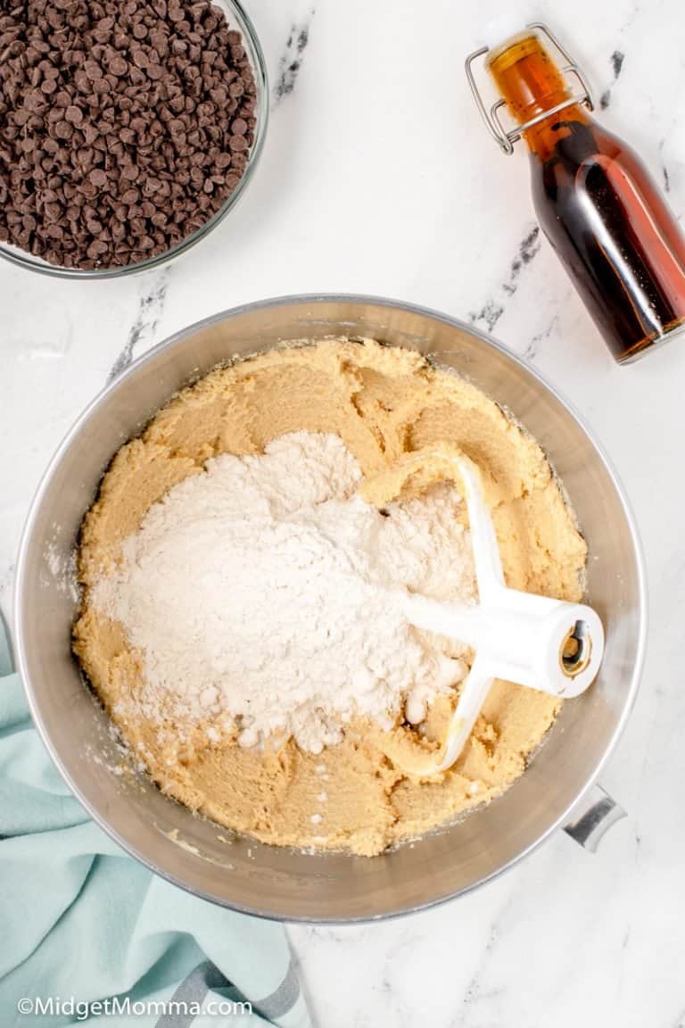 Chocolate Chip Cookie Dough Frosting Recipe For Homemade Cupcakes