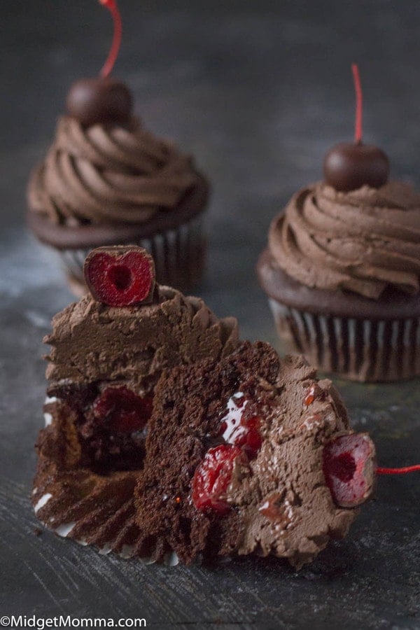 Chocolate Covered Cherry Cupcakes 