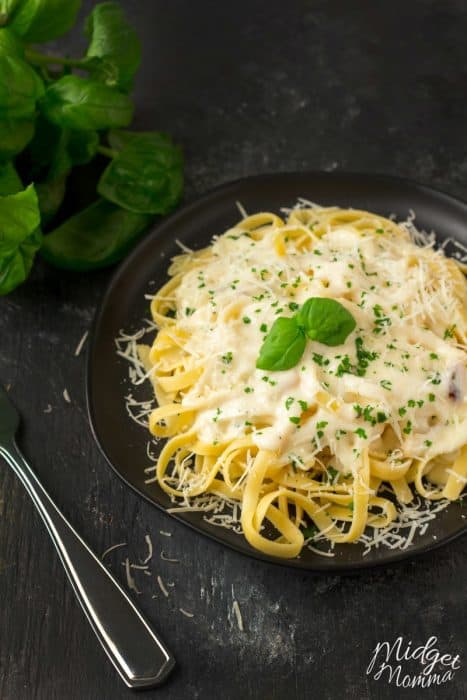 garlic cream sauce