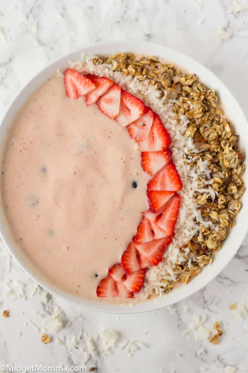 Banana Berry Smoothie Bowl