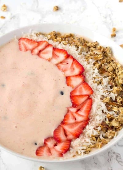 Banana Berry Smoothie Bowl