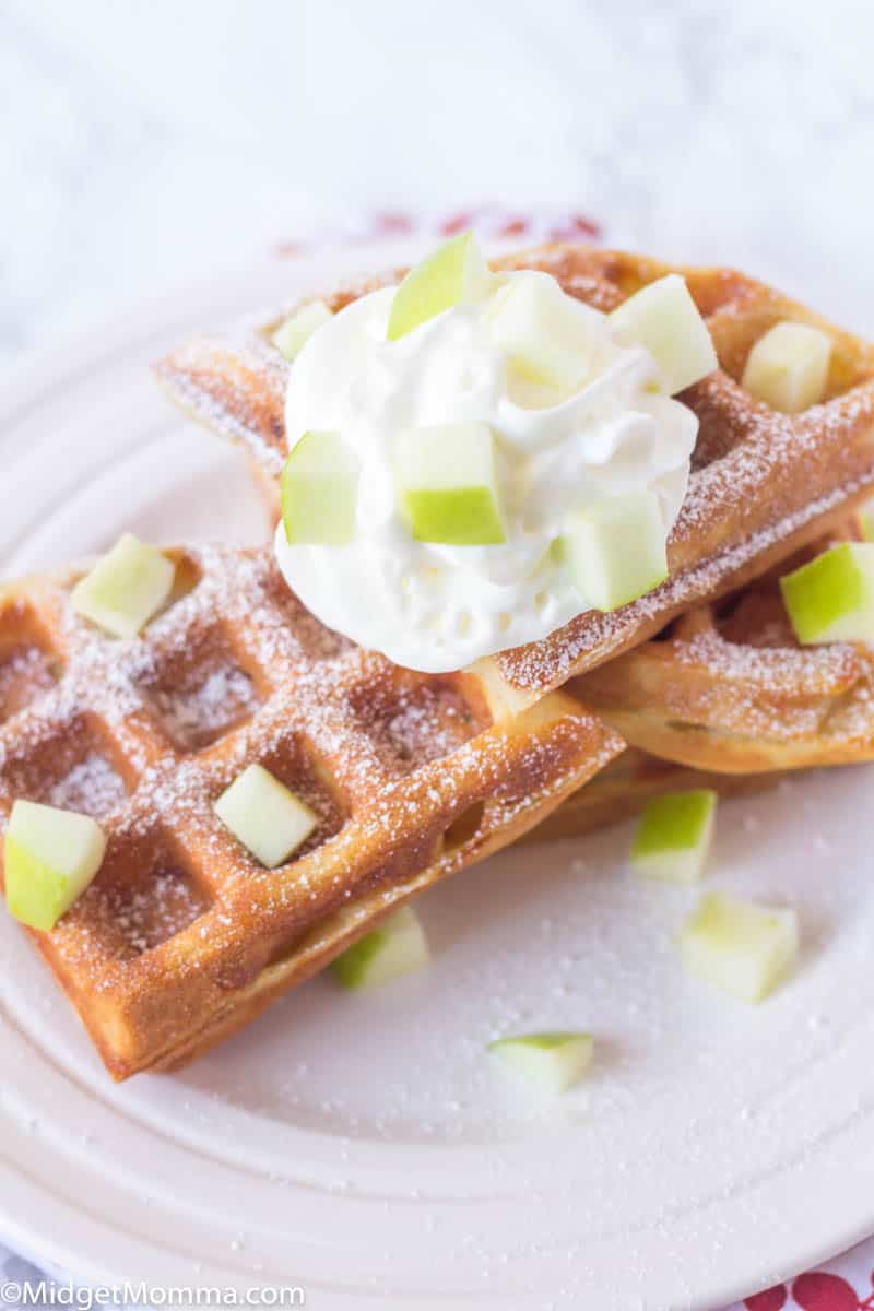 Homemade Apple Cinnamon Waffles