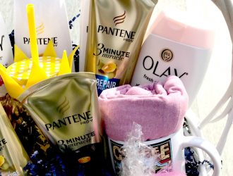 DIY Mother's Day gift basket