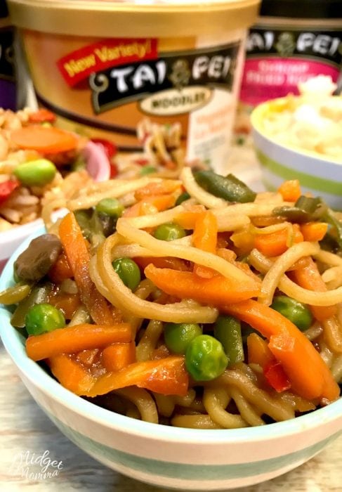 Tai Pei chicken teriyaki in a bowl.