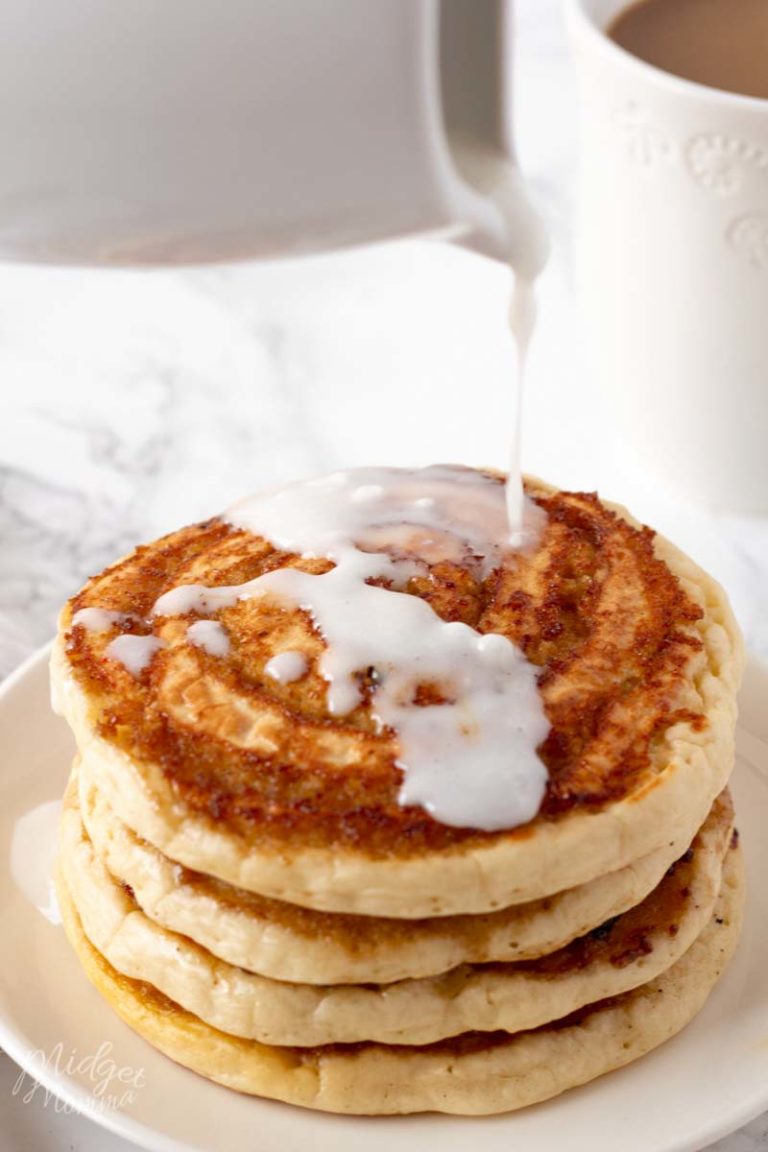 Cinnamon Roll Pancakes With Cream Cheese Glaze