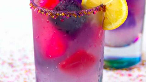 Unicorn lemonade is a fun and tasty color changing drink. Magical just like unicorns but super tasty this unicorn drink will be a hit for everyone. If you are a fan of the Unicorn Lemonade Starbucks drink then you are going to love making this fruity unicorn lemonade drink at home. This easy lemonade recipe is made with homemade lemonade! #Unicorn #Lemonade #HomemadeLemonade #unicorndrink #unicornfood #LemonadeRecipe