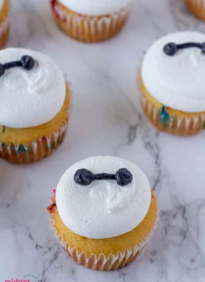 Big Hero Six Baymax Cupcakes