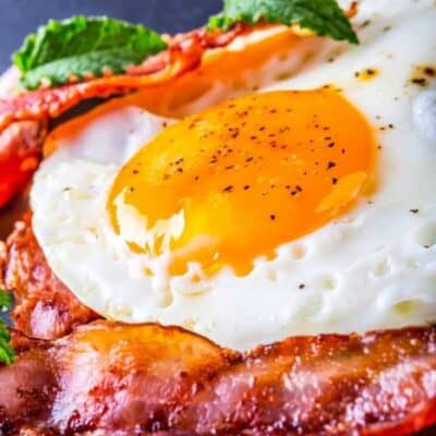 Eating Keto on a Budget is not hard to do. You jsut need to Keto meal plan, and a few other tricks and you can have a budget friendly keto experience.