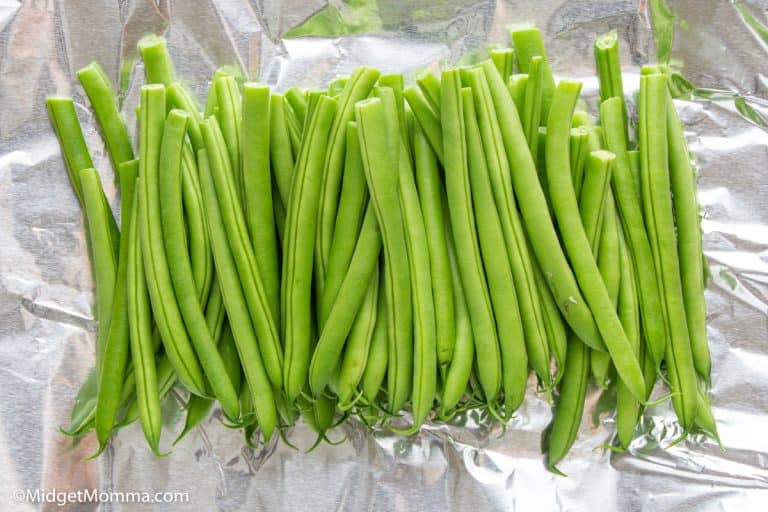 Easy Grilled Fresh Green Beans with Bacon (And Garlic!)