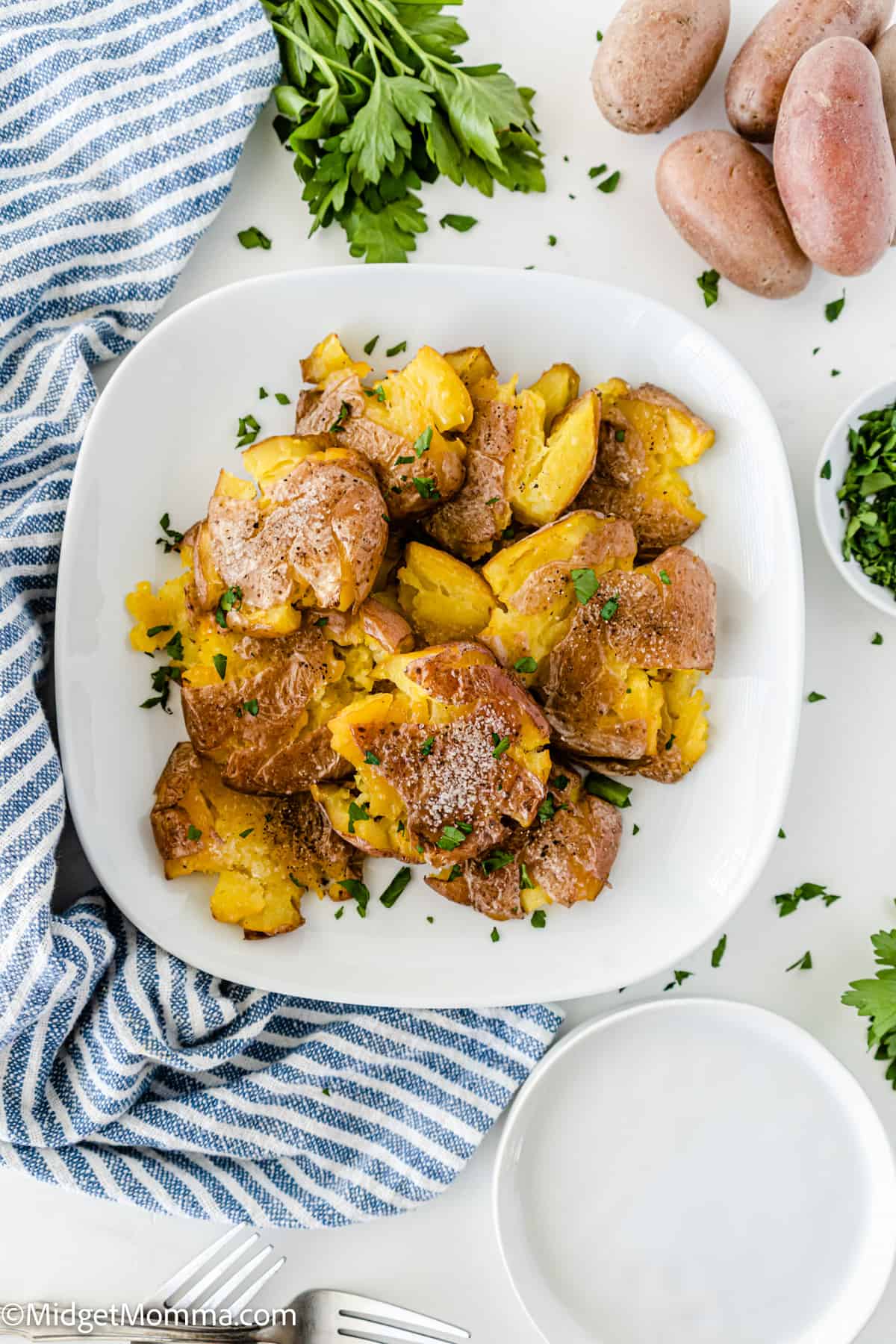 Crispy Golden Smashed Potatoes Recipe — Be Greedy Eats