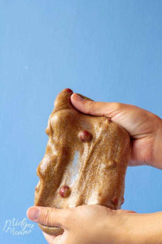 reindeer-christmas-slime-midgetmomma