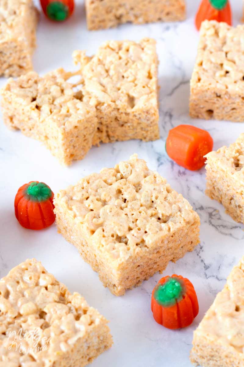 pumpkin spice rice krispie treat