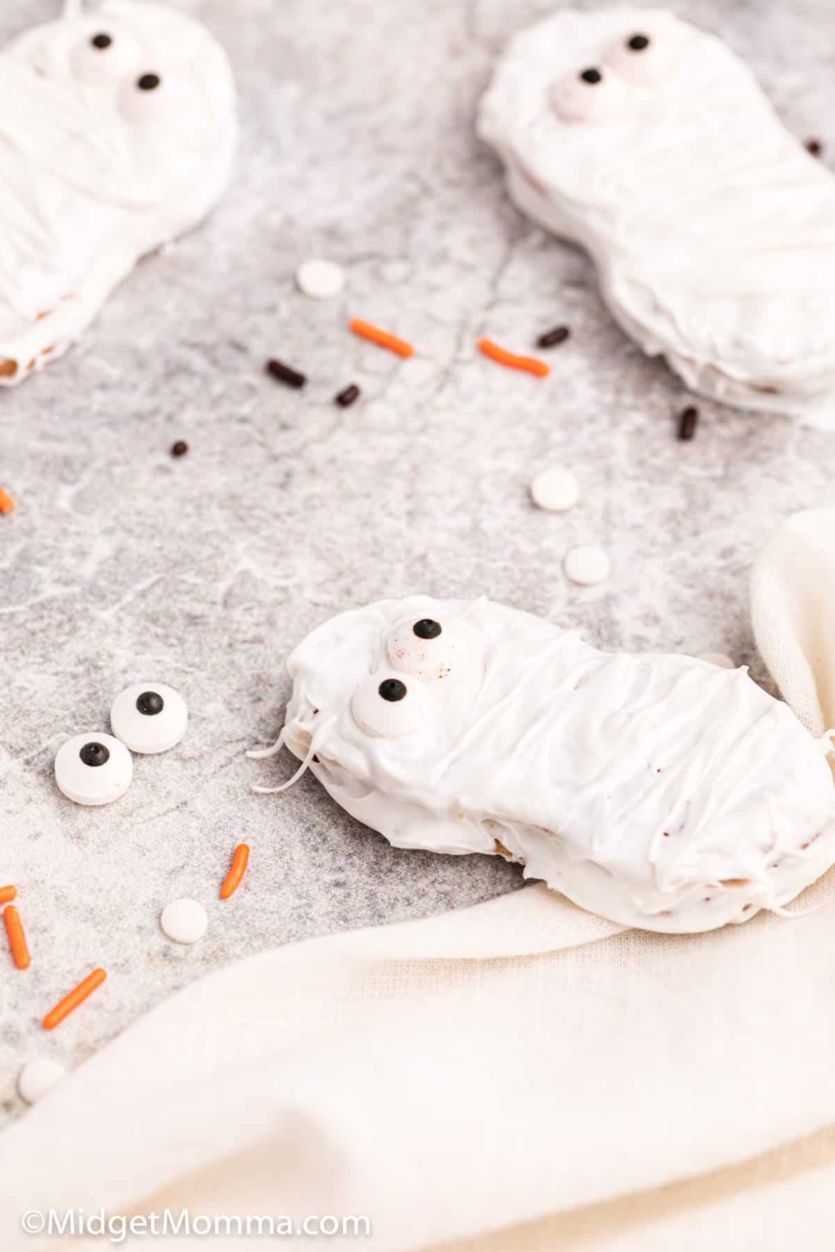 easy mummy cookies