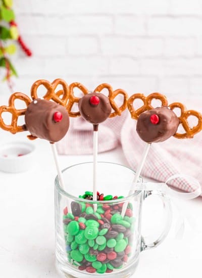 Reindeer Marshmallow Pops