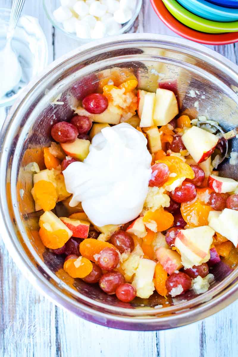 greek yogurt fruit salad