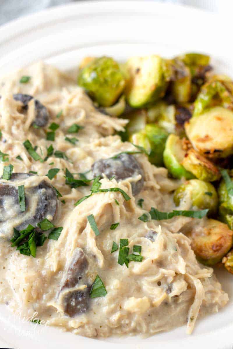 Creamy Italian Crockpot Chicken with cauliflower and mushrooms