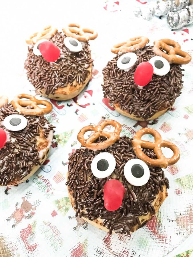 Reindeer Cinnamon Rolls