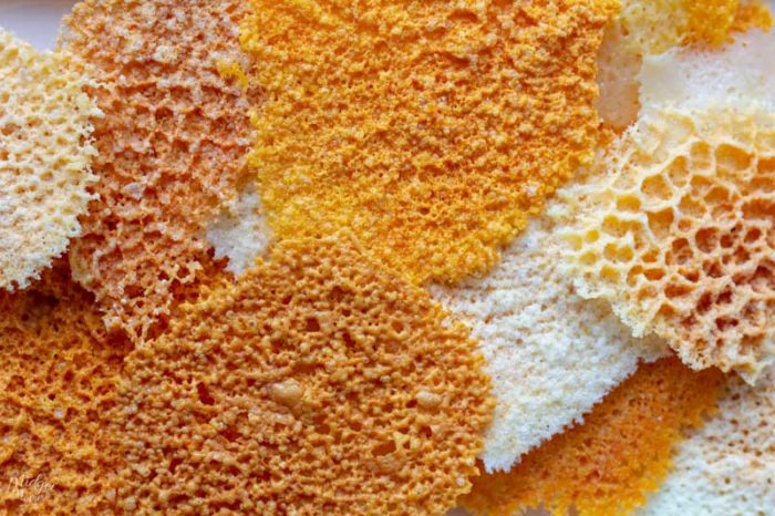 Keto Cheese Chips Made in the Microwave • MidgetMomma