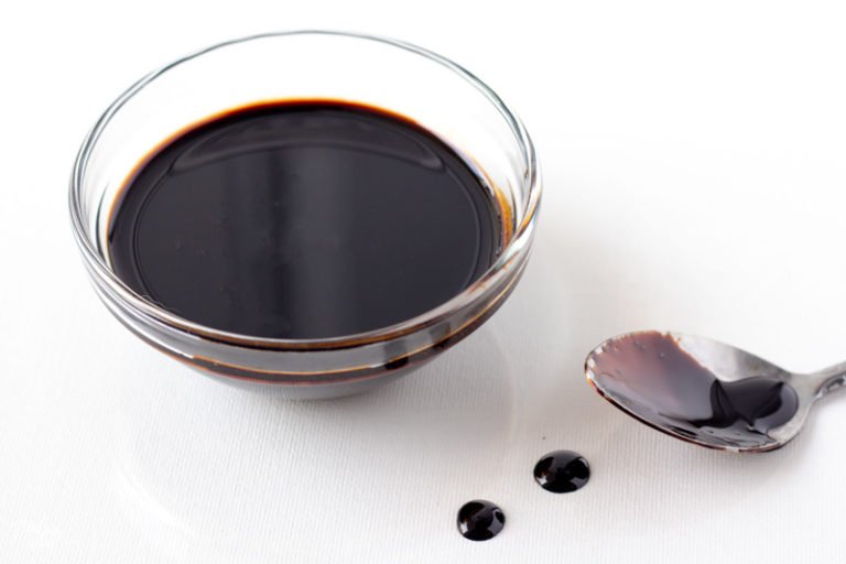 How to Make Balsamic Reduction • MidgetMomma