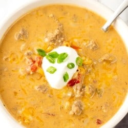 Crockpot Cheeseburger Soup