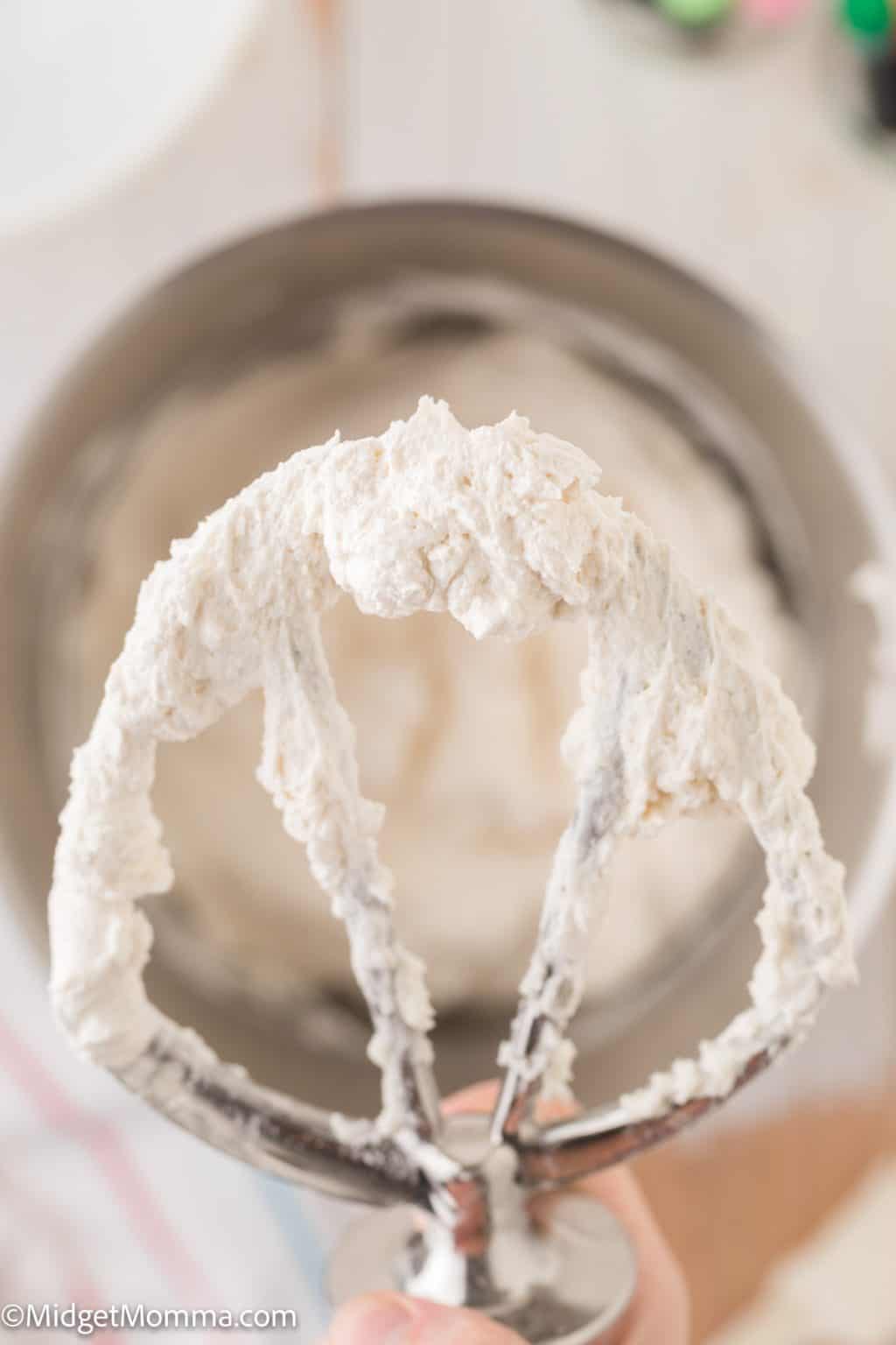 BEST Buttercream Frosting Recipe (Fluffy Bakery Style Buttercream)