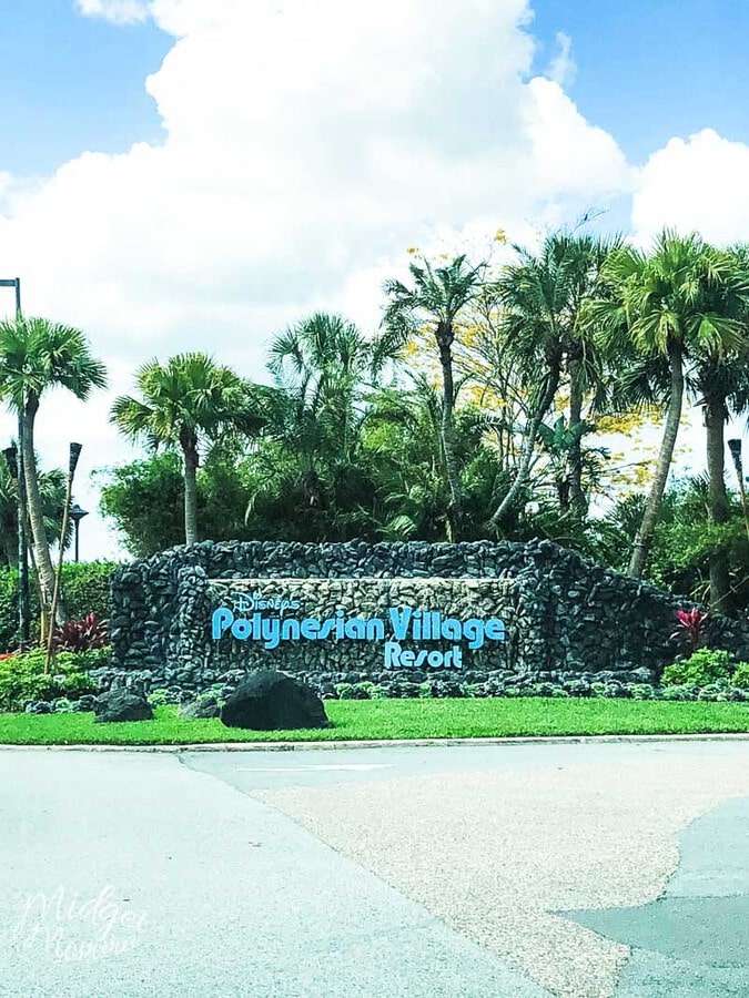 How to Book Disney Vacation Club. You don't need to own the DVC timeshare to be able to use the Disney Vacation Club Resort rooms! Find out how to save 50% or more on Disney Deluxe hotel rooms by renting Disney DVC points! #Travel #Disney #MidgetMomma