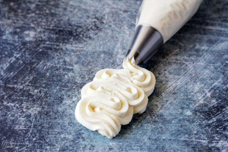 Sugar Free Cream Cheese Frosting • MidgetMomma