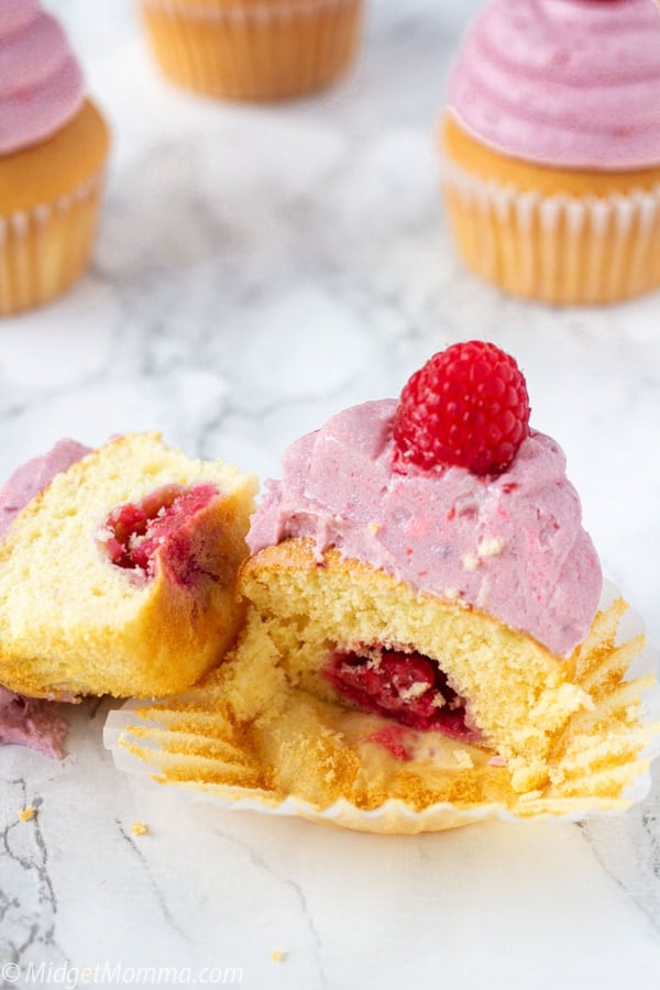 Lemon Raspberry Cupcakes with Raspberry frosting