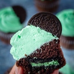 Mint Oreo Cupcakes