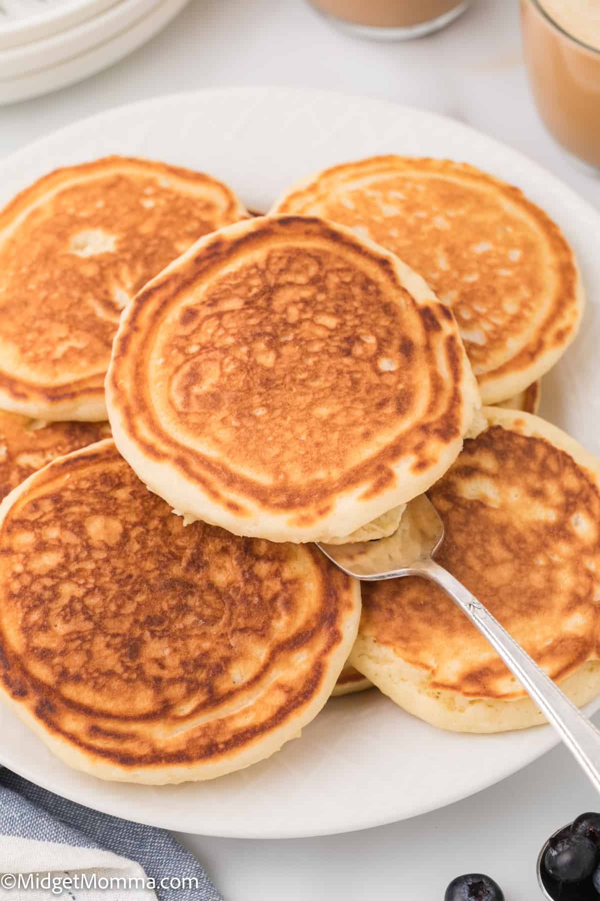The Best Fluffy Homemade Pancakes Recipe
