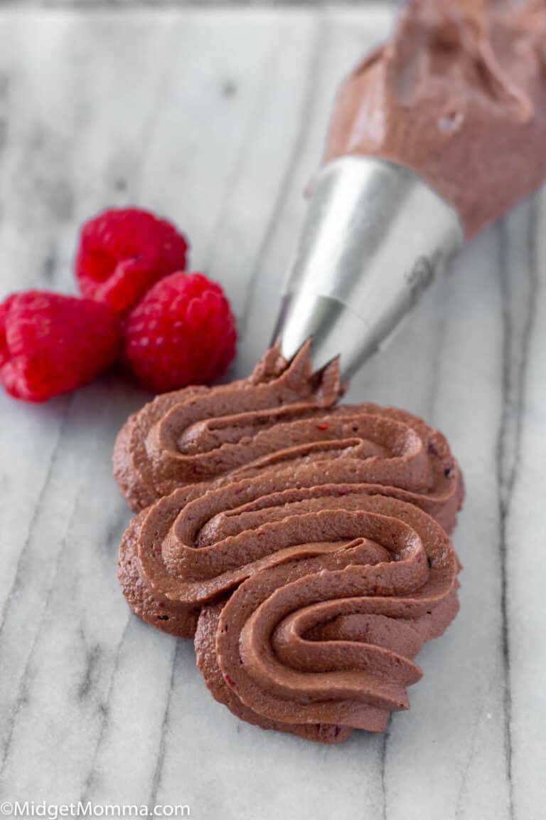 Chocolate Raspberry Buttercream Frosting • MidgetMomma