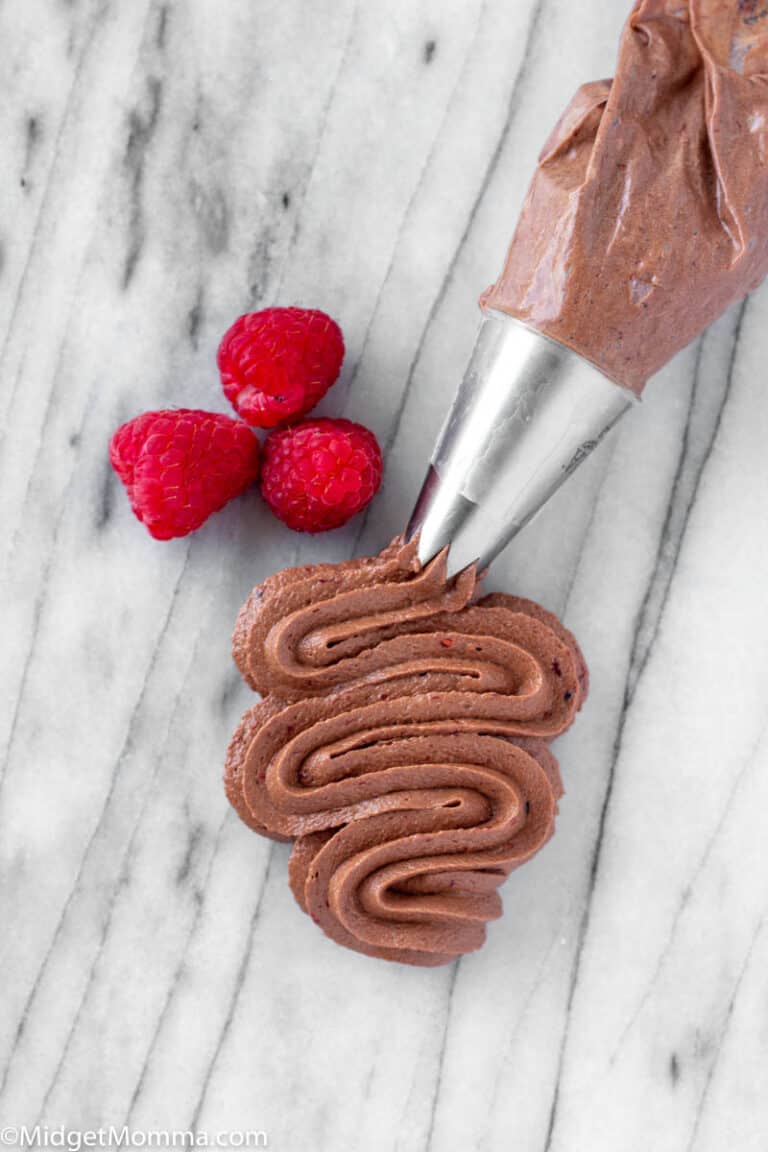 Chocolate Raspberry Buttercream Frosting • MidgetMomma