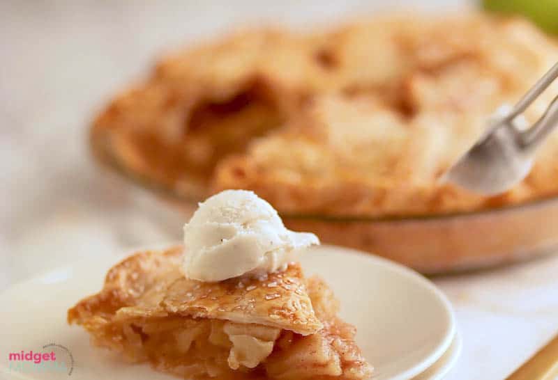 The Best Homemade Apple Pie Recipe From Scratch • MidgetMomma
