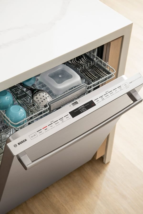 4 Reasons The Bosch 800 Series Crystal Dry Dishwasher Is Awesome